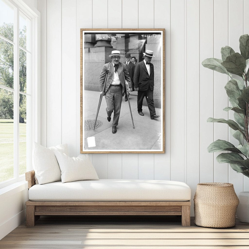 1917 New York: Anarchist Berkman on Crutches