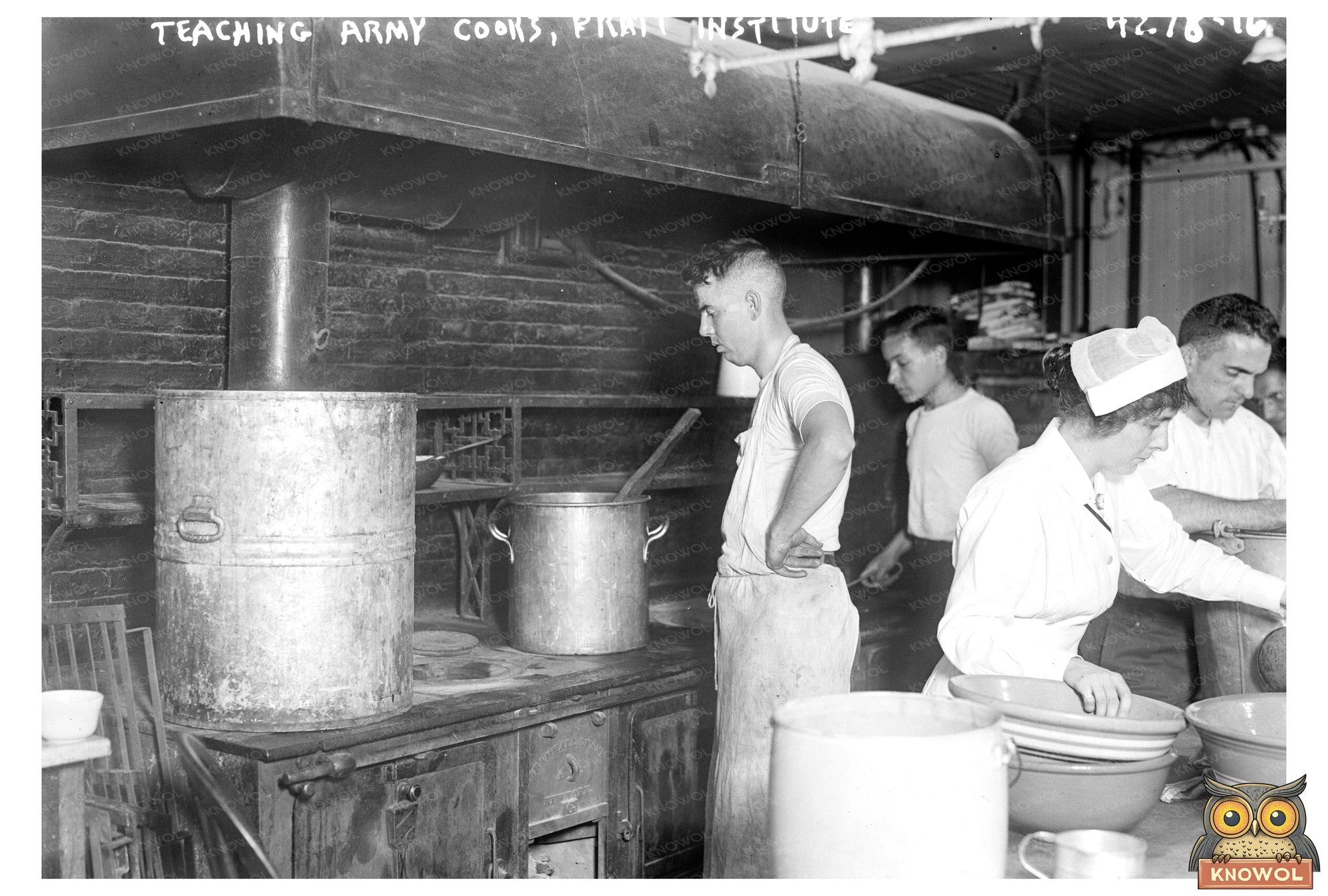 1917 Army Cooks Training at Pratt Institute