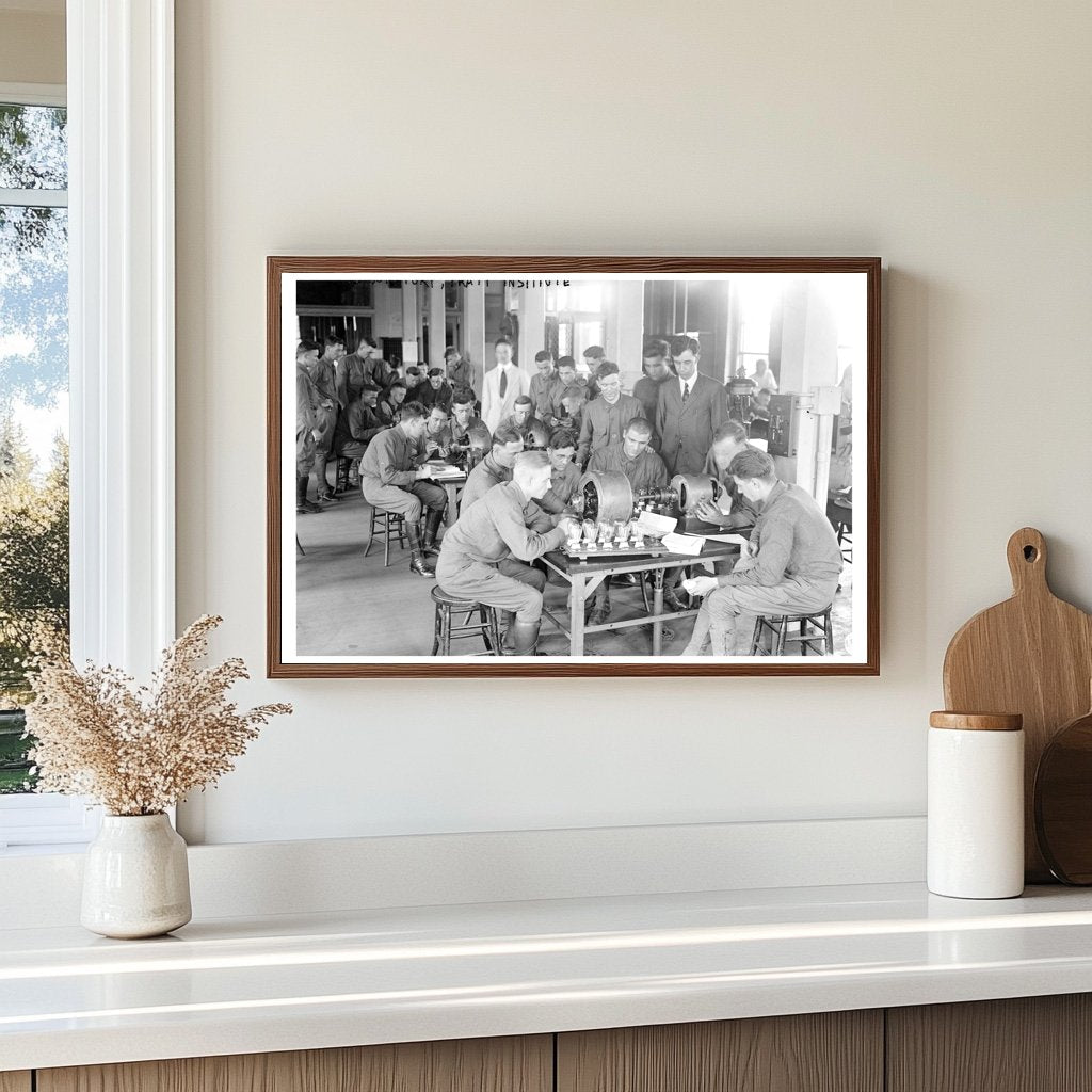 1917 Pratt Institute Laboratory: Training for Innovation