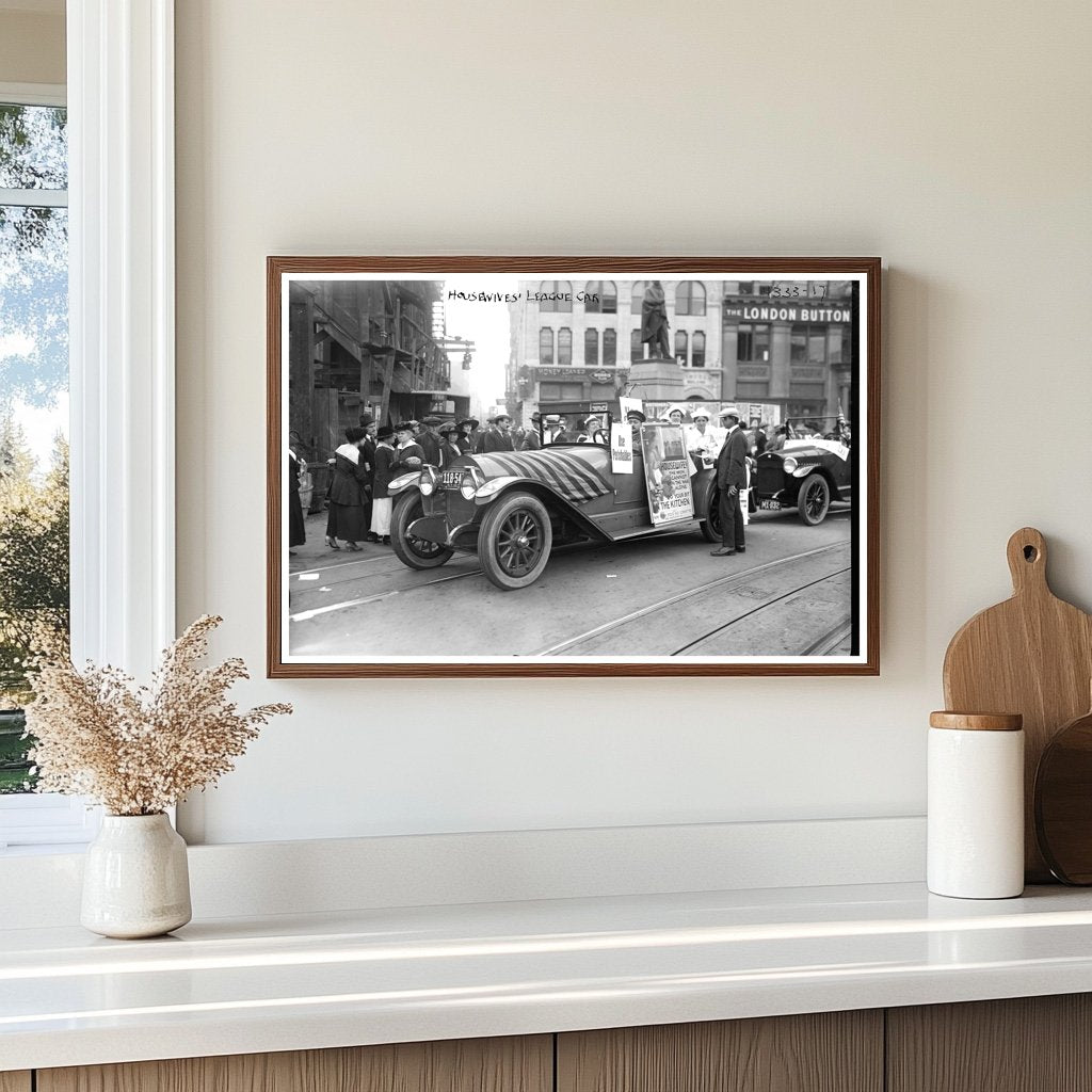 1917 Housewives League Car: A War-Era Inspiration