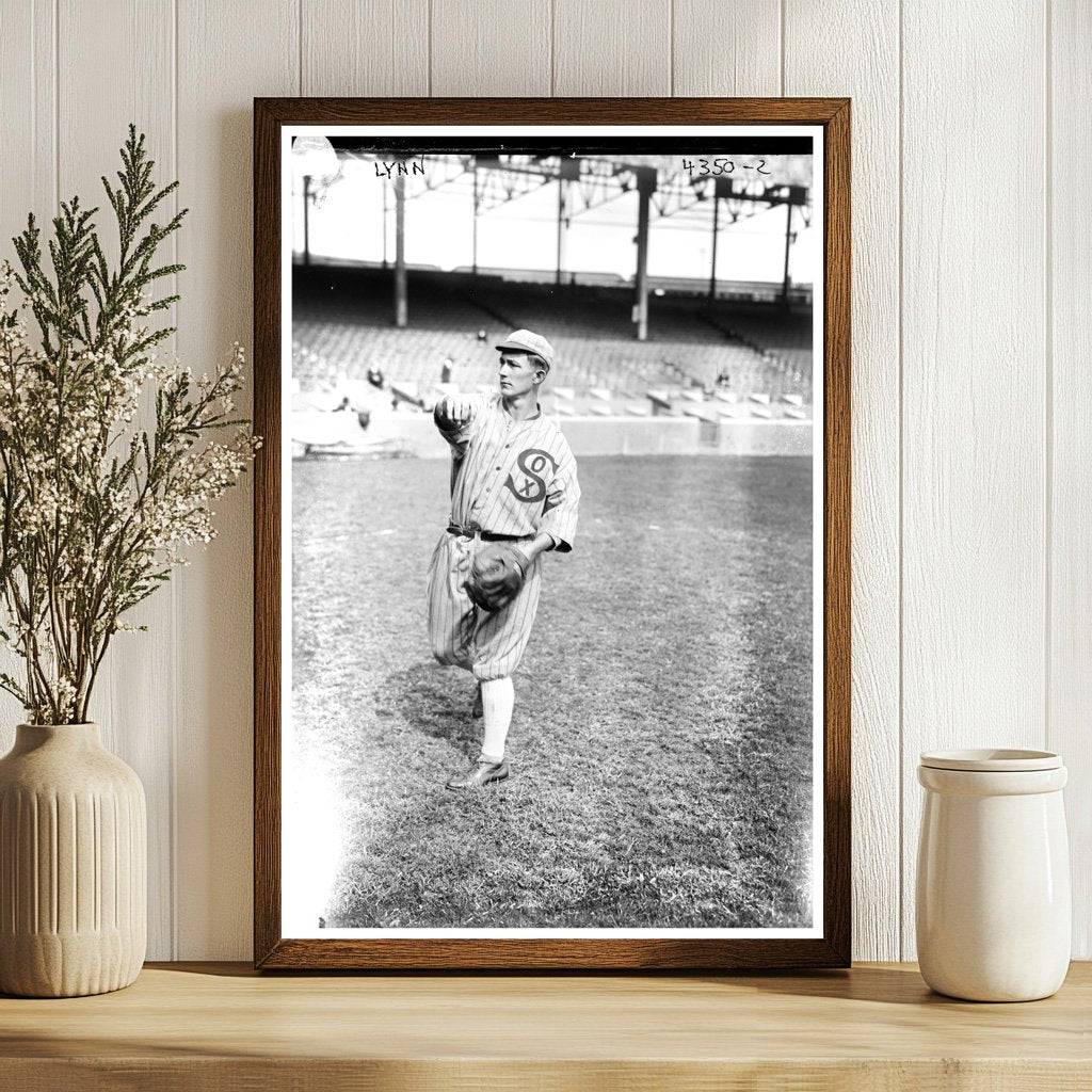 1917 Chicago Baseball Star Byrd Lynn in Action