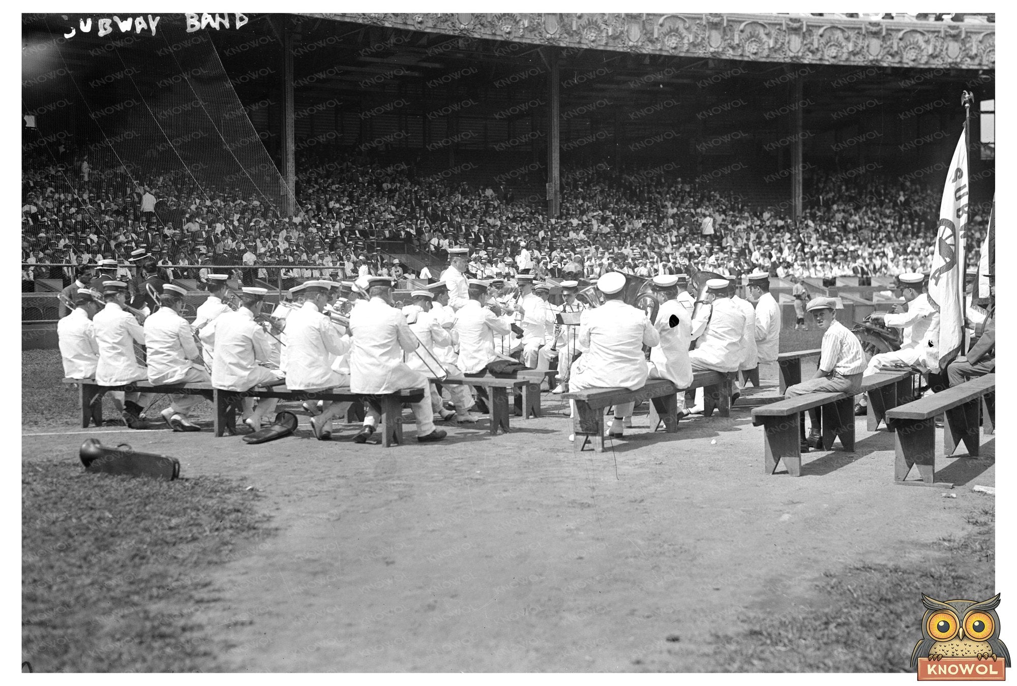 1917 Subway Band: Vibrant Urban Music Scene