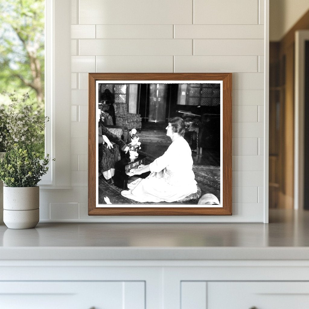 Historic Portrait of 1910s Theatrical Duo