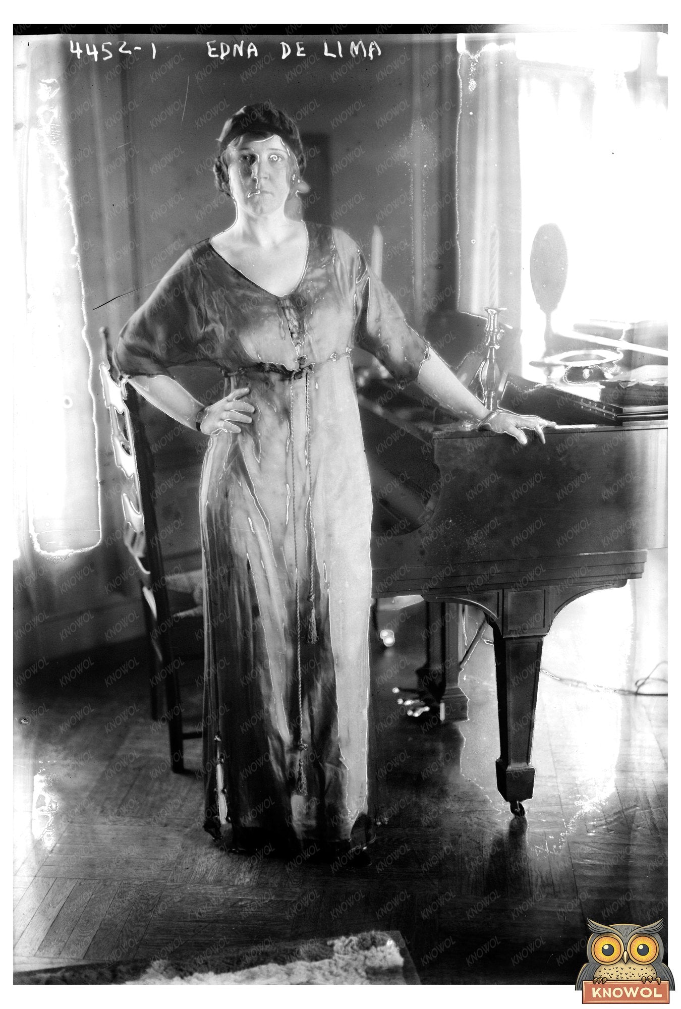 Graceful Portrait of Edna De Lima, 1915-1920