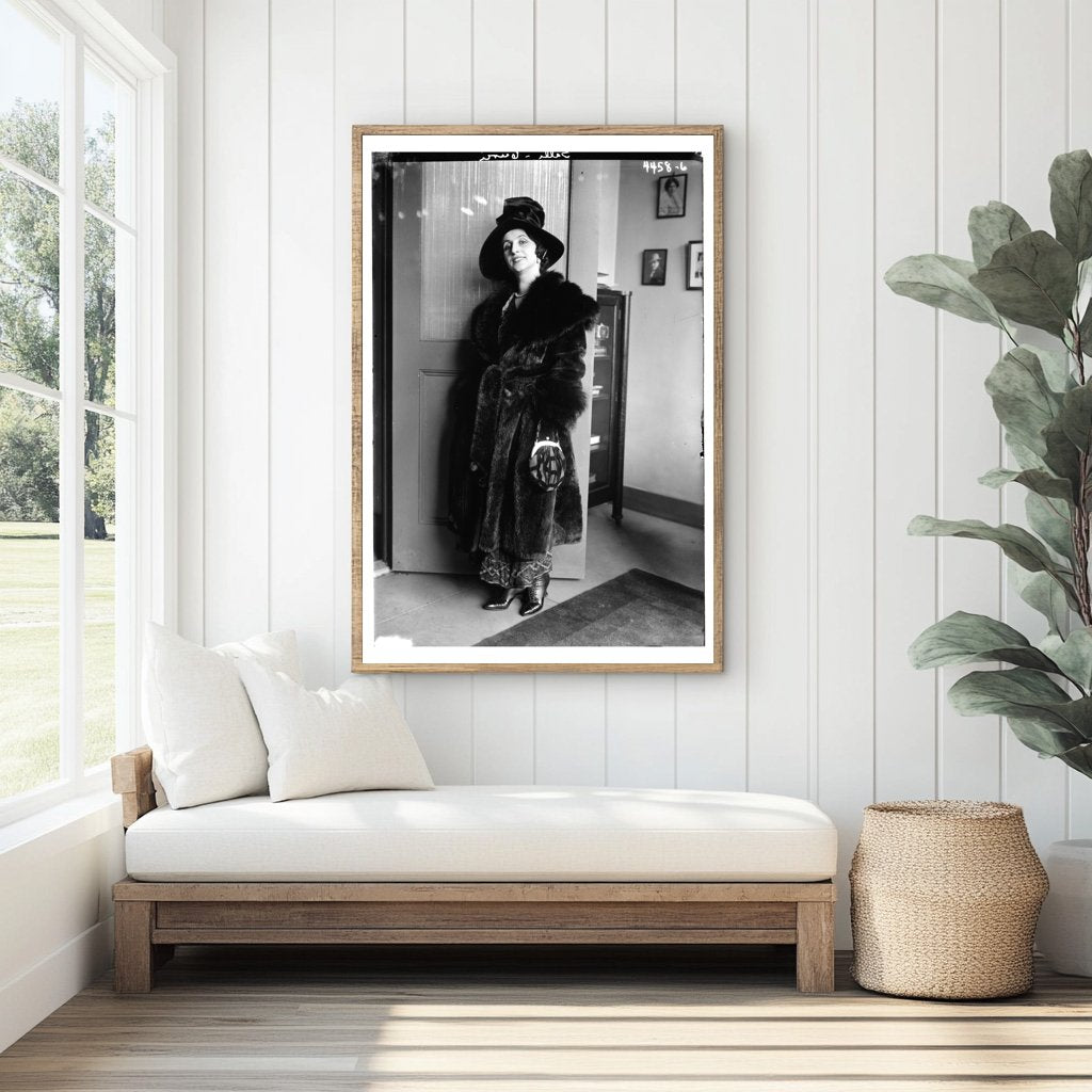 Captivating Soprano in Concert, Circa 1915-1920