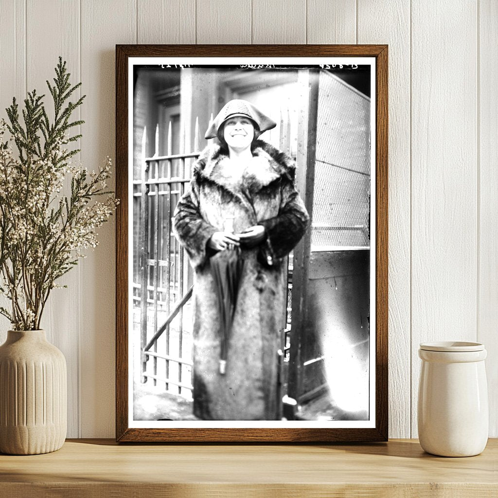 1925 Vintage Portrait of Mueller in 1920s Fashion