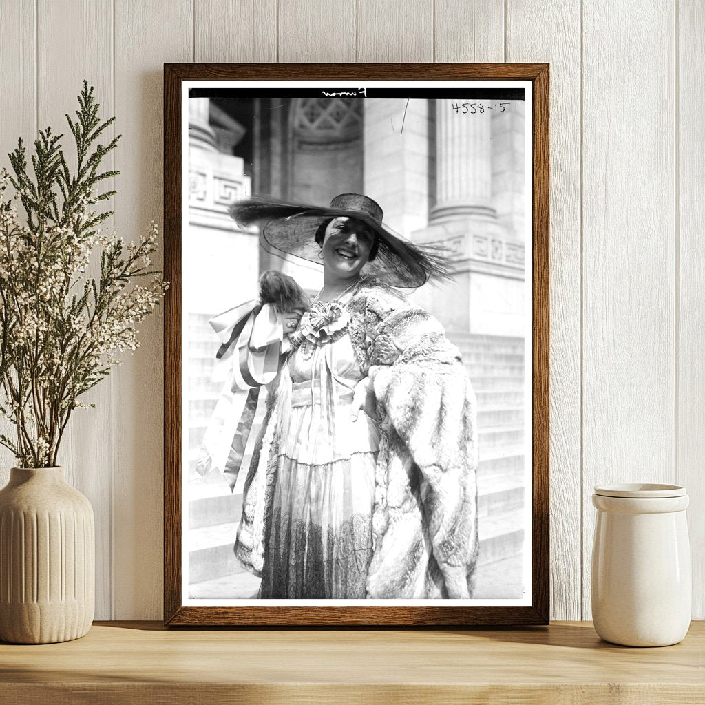 1918 Military Sentinel: A World War I Moment