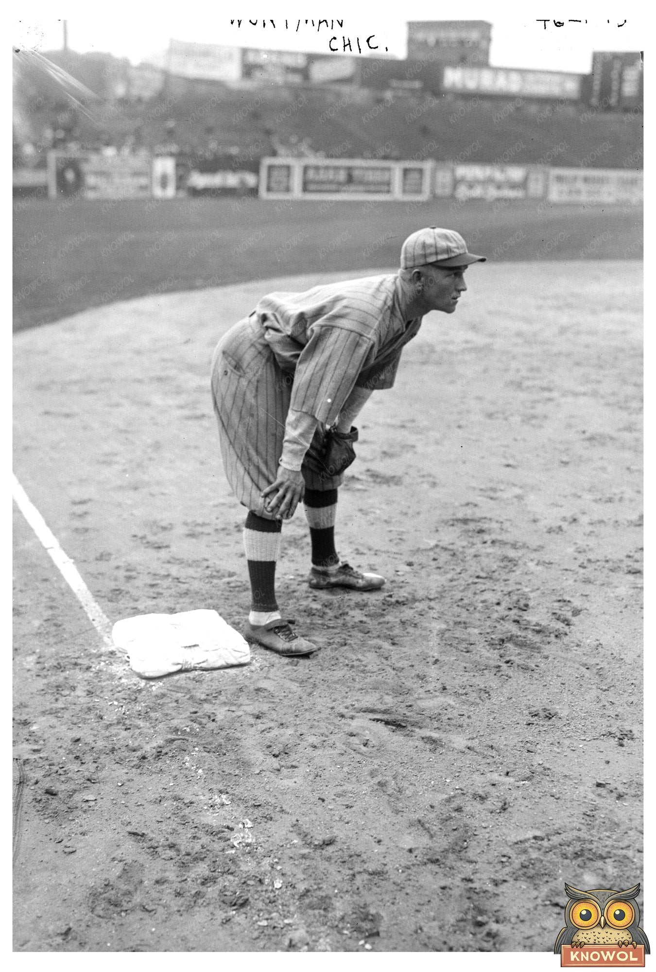 1918 Chicago Cubs Second Baseman in Action