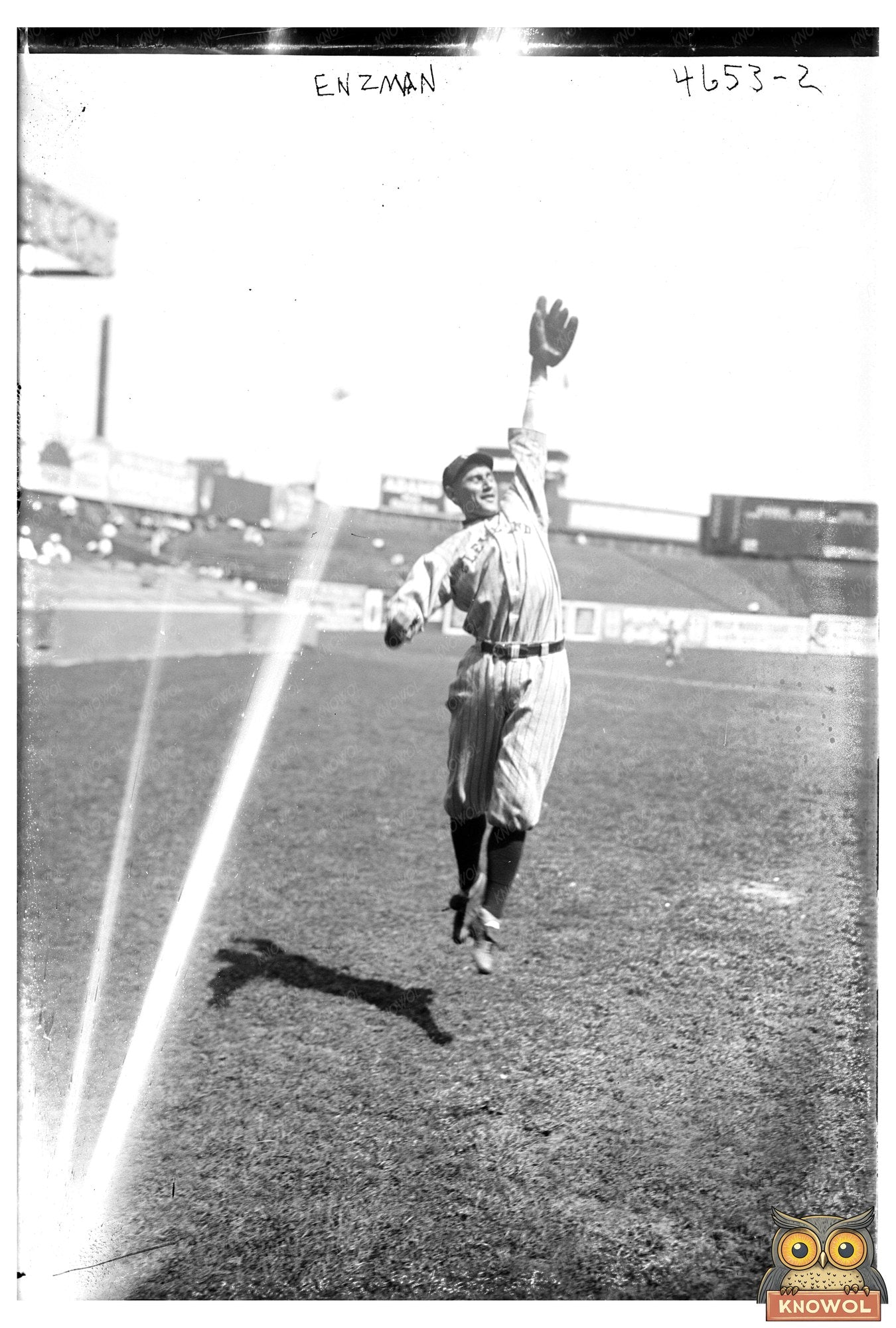 1918 Vintage Baseball Star: Johnny Enzmann in Cleveland