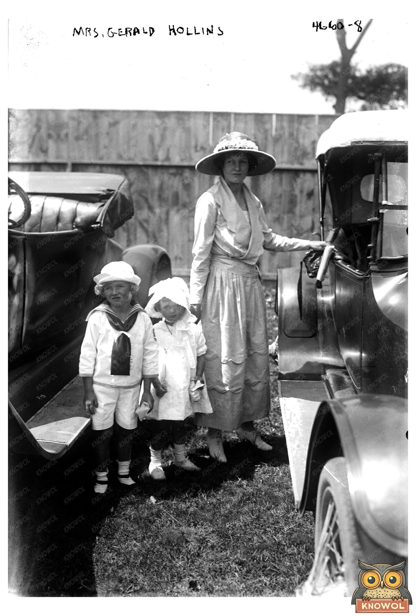 1918 Portrait of Mrs. Gerald Hollins in Fashionable Attire