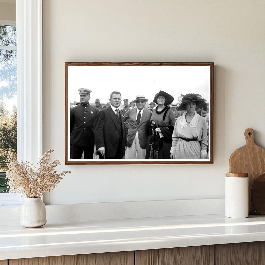 Enrico Caruso and Wife: A Timeless 1918 Portrait