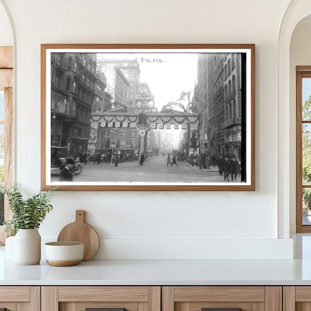 Post-WWI 5th Avenue: A Vibrant NYC Moment, 1918
