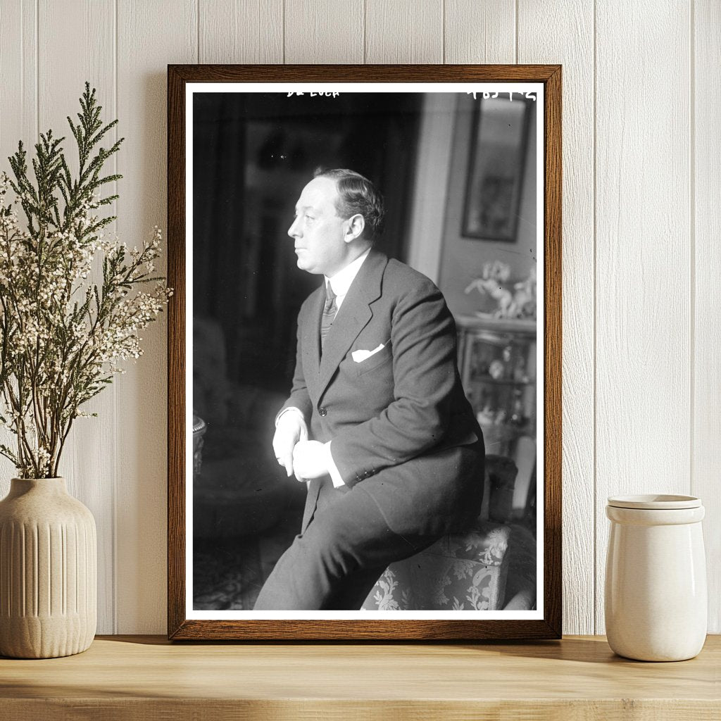 1915-1920 Vintage Portrait of De Luca in Era Fashion