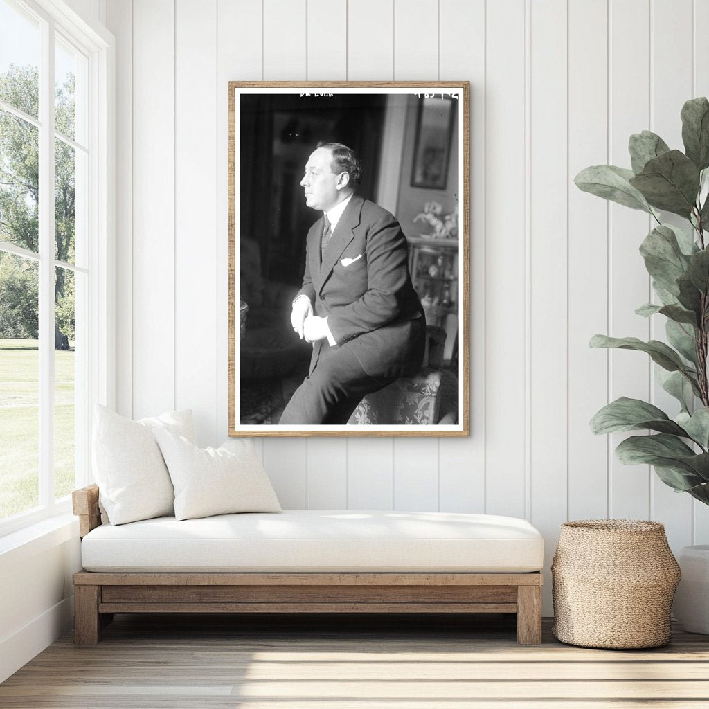 1915-1920 Vintage Portrait of De Luca in Era Fashion