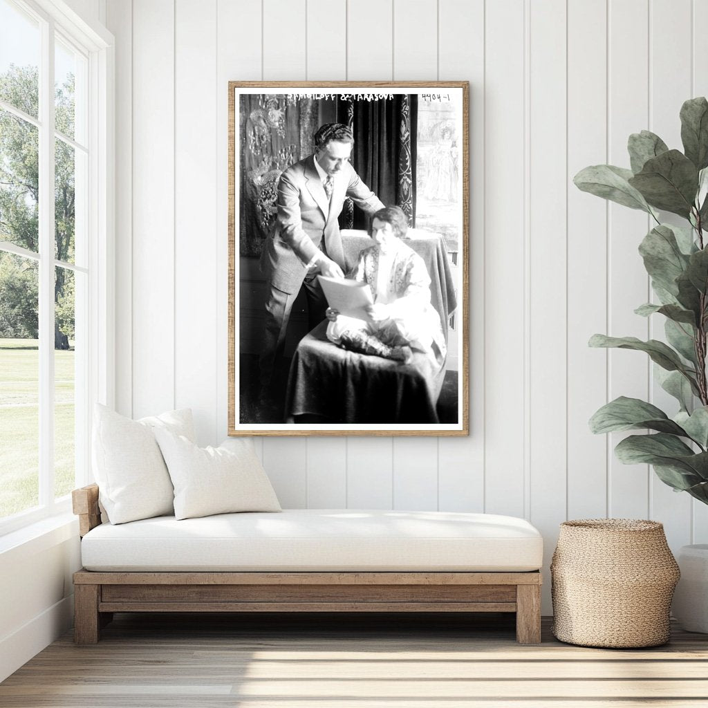 Elegant Performers of the Early 20th Century