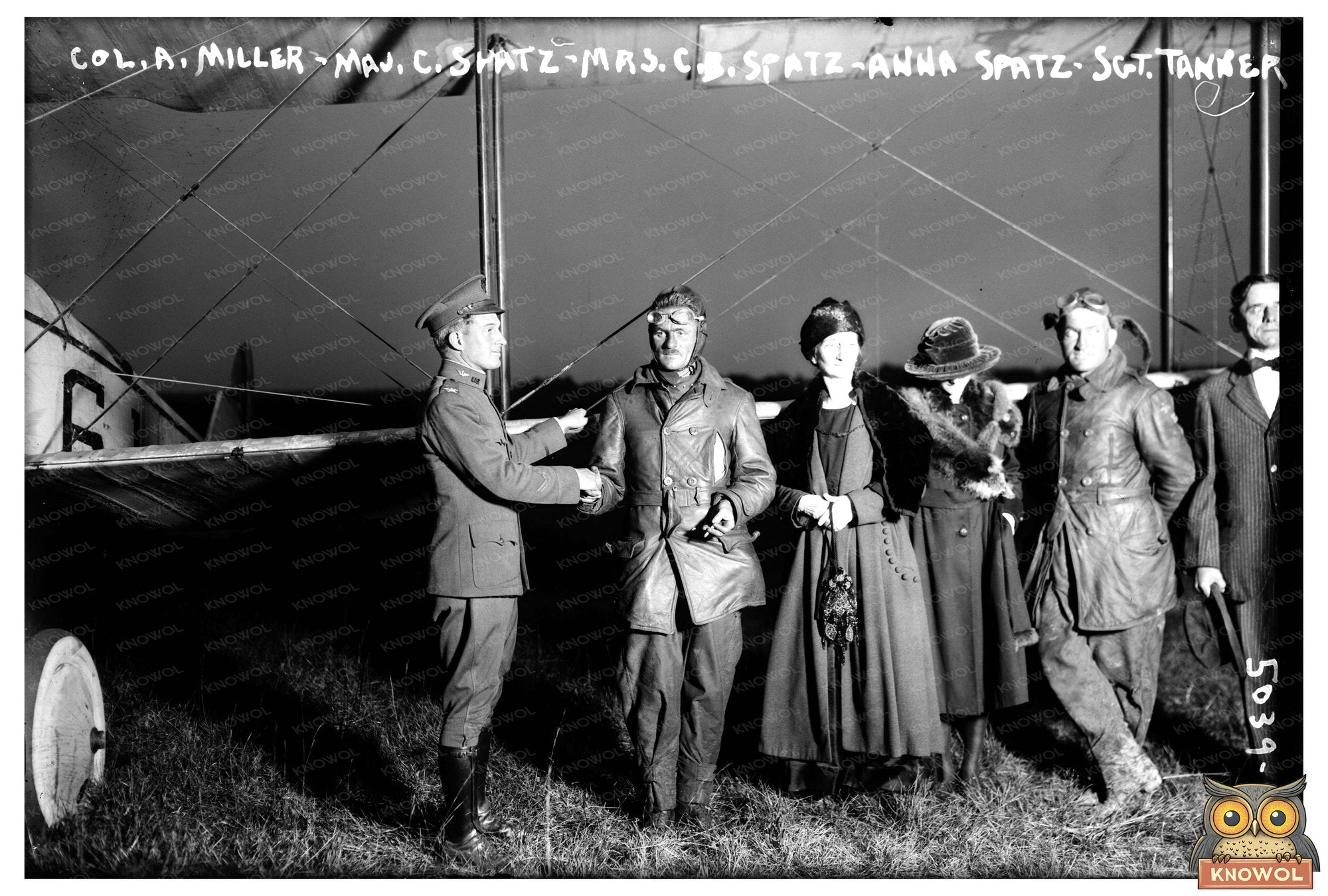 1919 Military Gathering: Legacy of Courage and Service