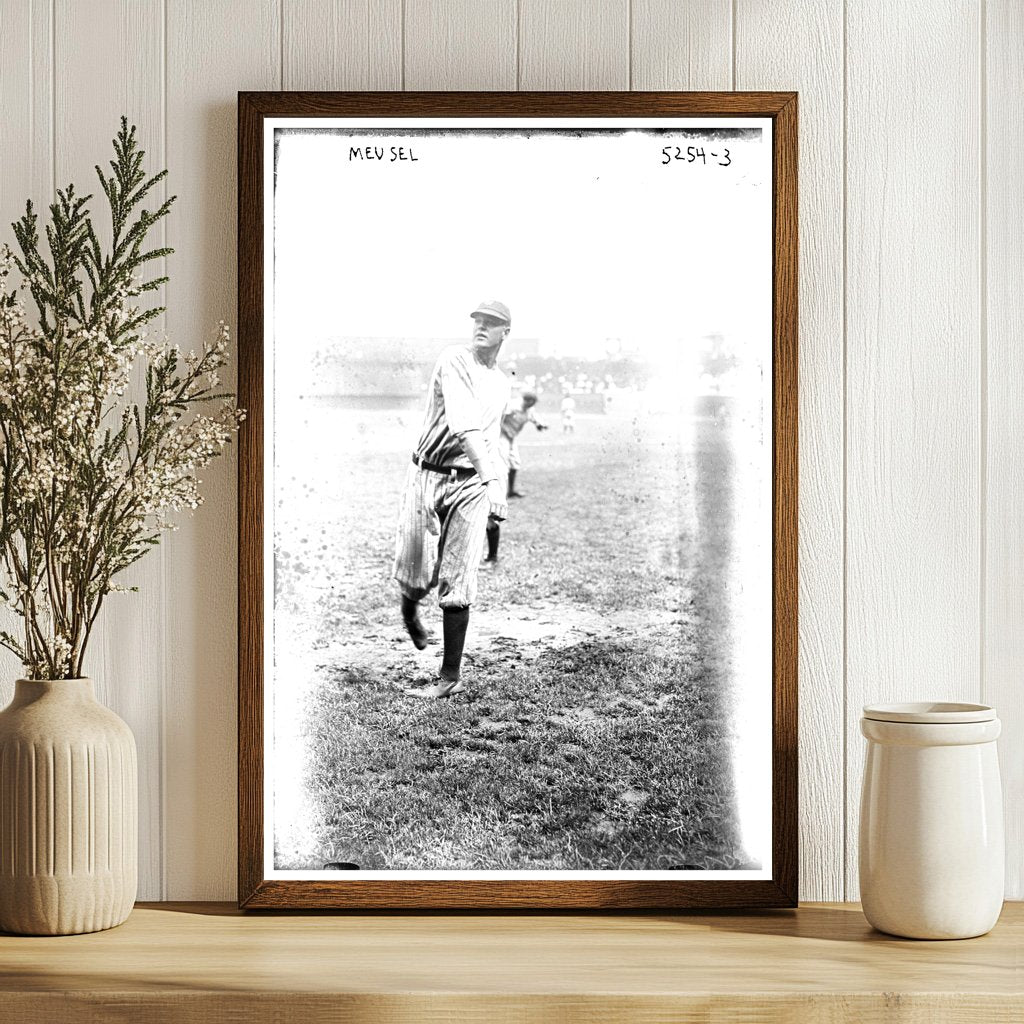 1920 Vintage Baseball Star Truck Hannah in Action