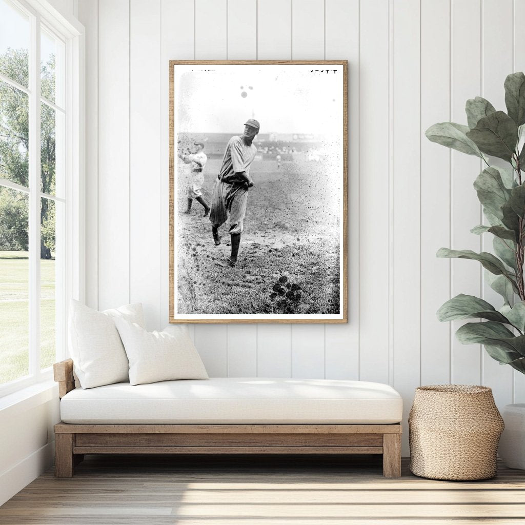 1922 Vintage Baseball Star: New York AL Icon Unveiled