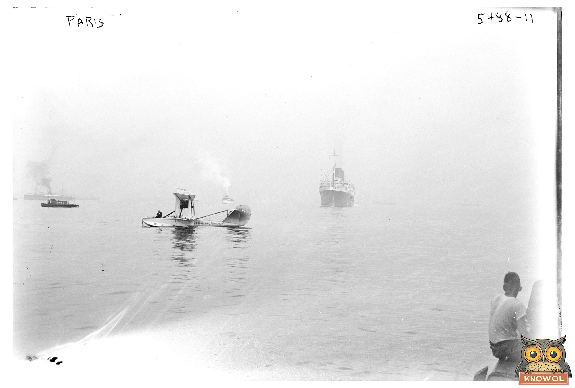 1920s Paris: Urban Life and Artistic Revival