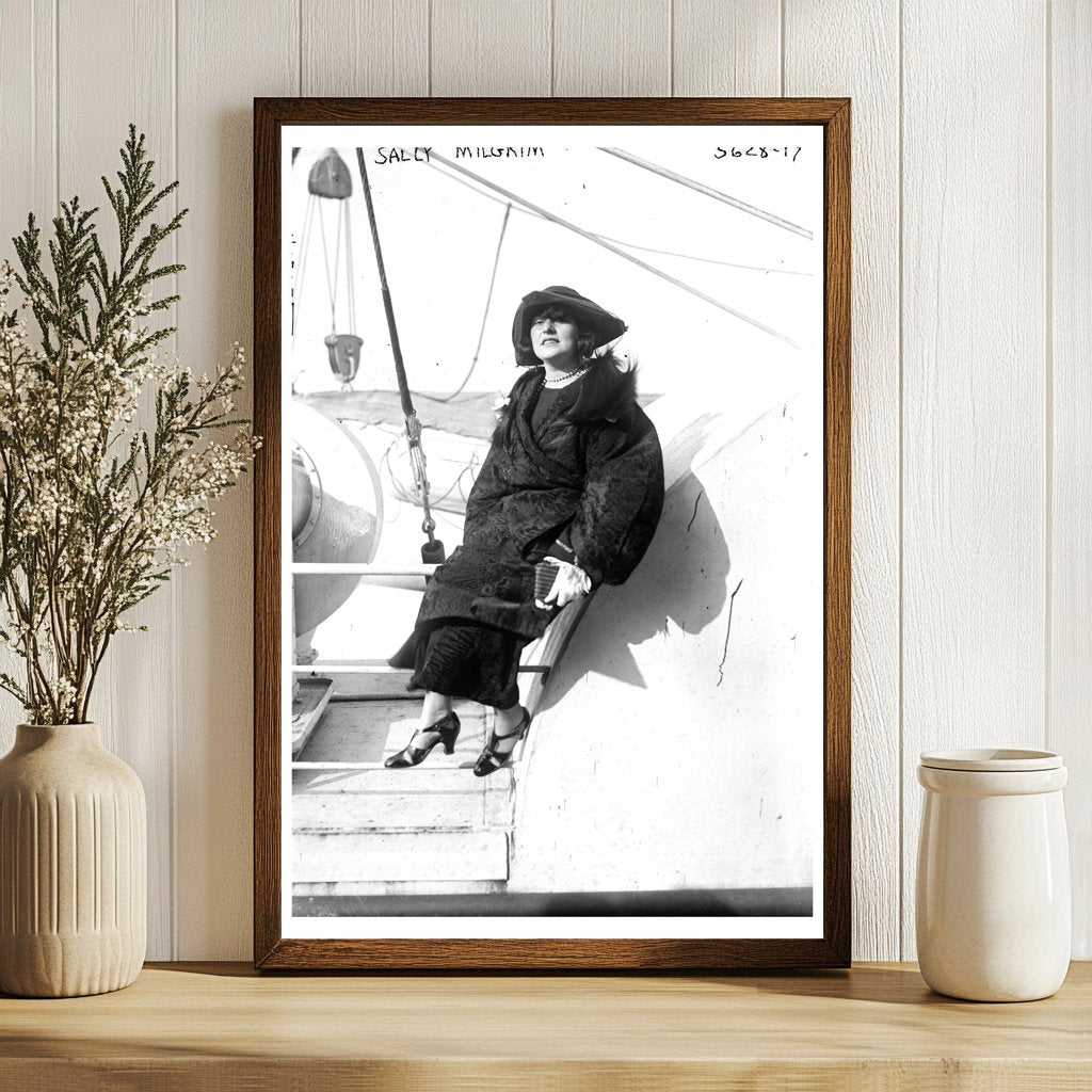 Charming Portrait of a 1920s American Woman