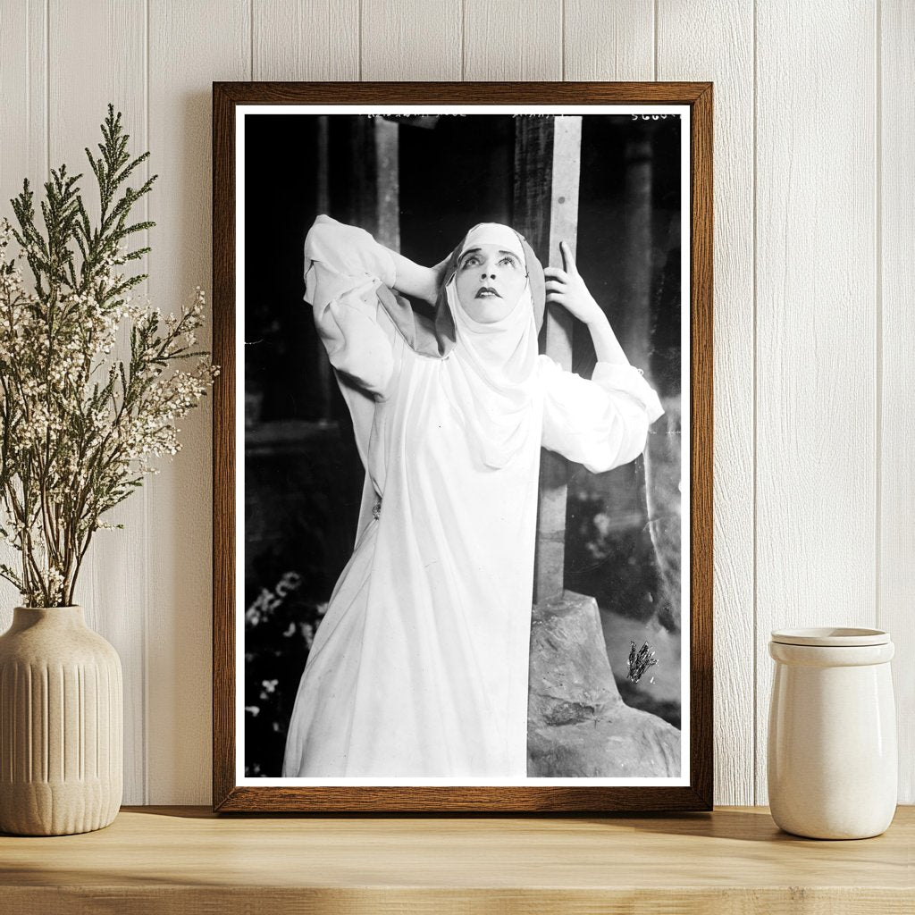 Timeless Opera Elegance: Suor Angelica Performance