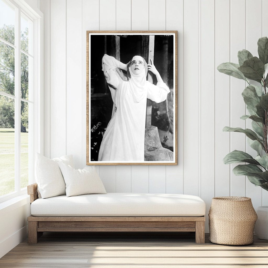 Timeless Opera Elegance: Suor Angelica Performance