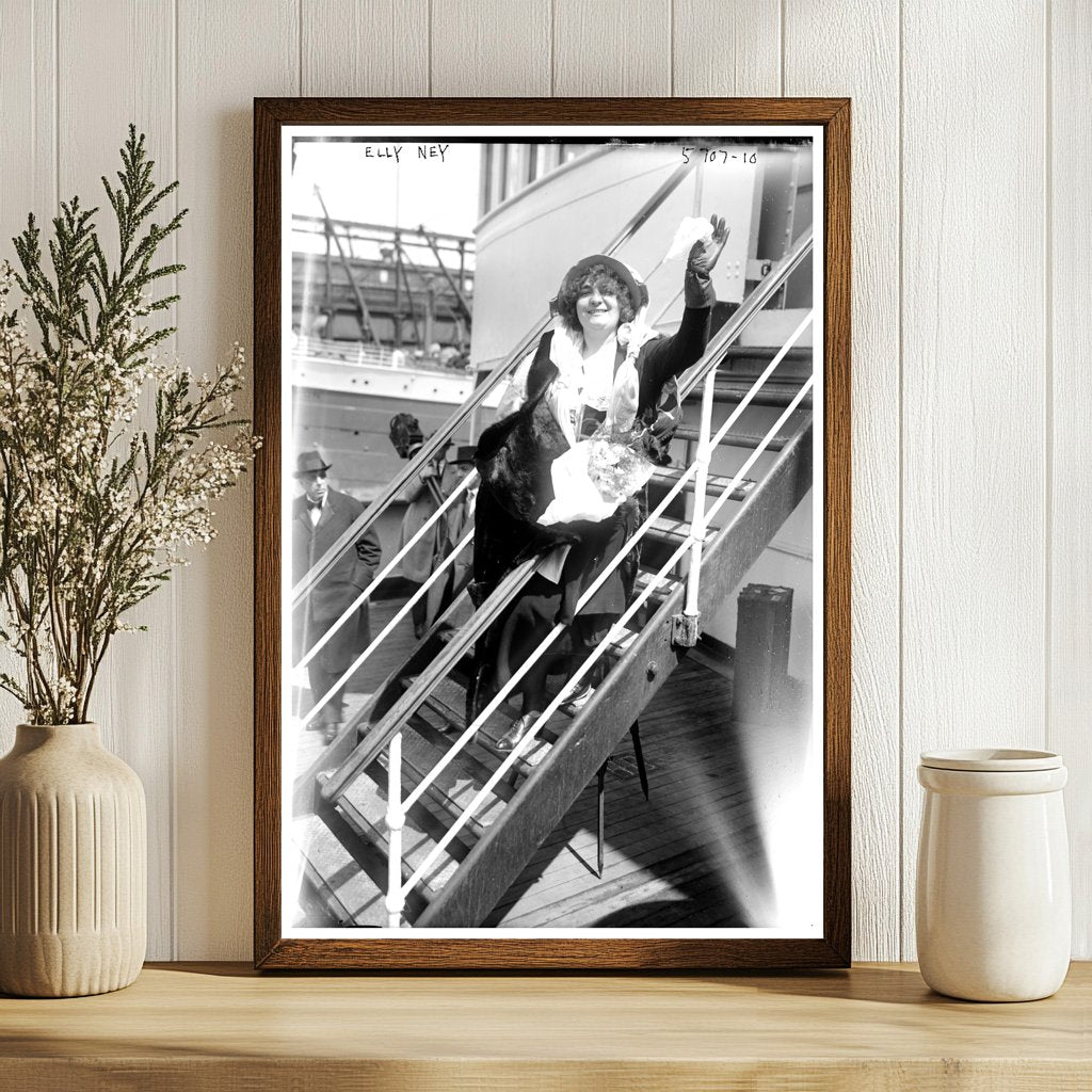 1922 Portrait of a Passionate American Pianist