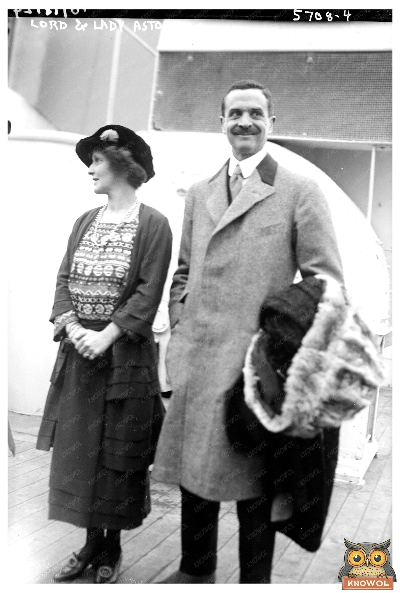 1922 Portrait of British High Society: Astor Couple