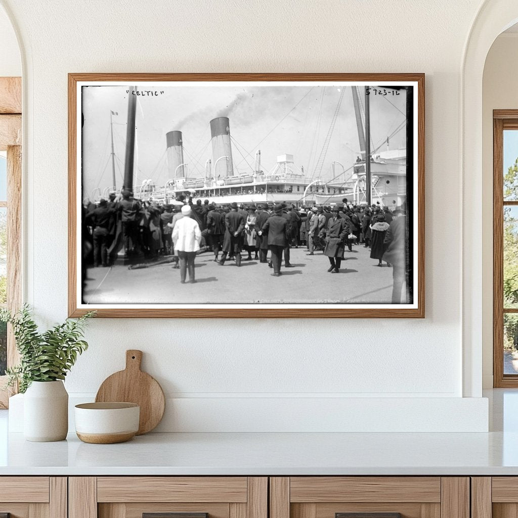 1920s Celtic Heritage: Captivating Cultural Moment