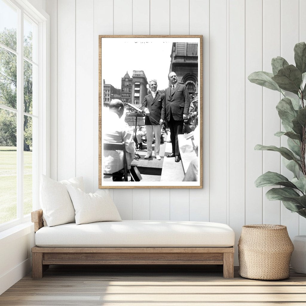 Historic 1920s Meeting of Influential Leaders