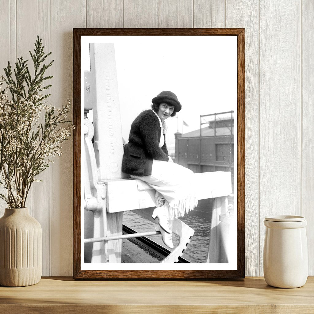 1920s Actress Oretta Lewis in Elegant Glass Negative