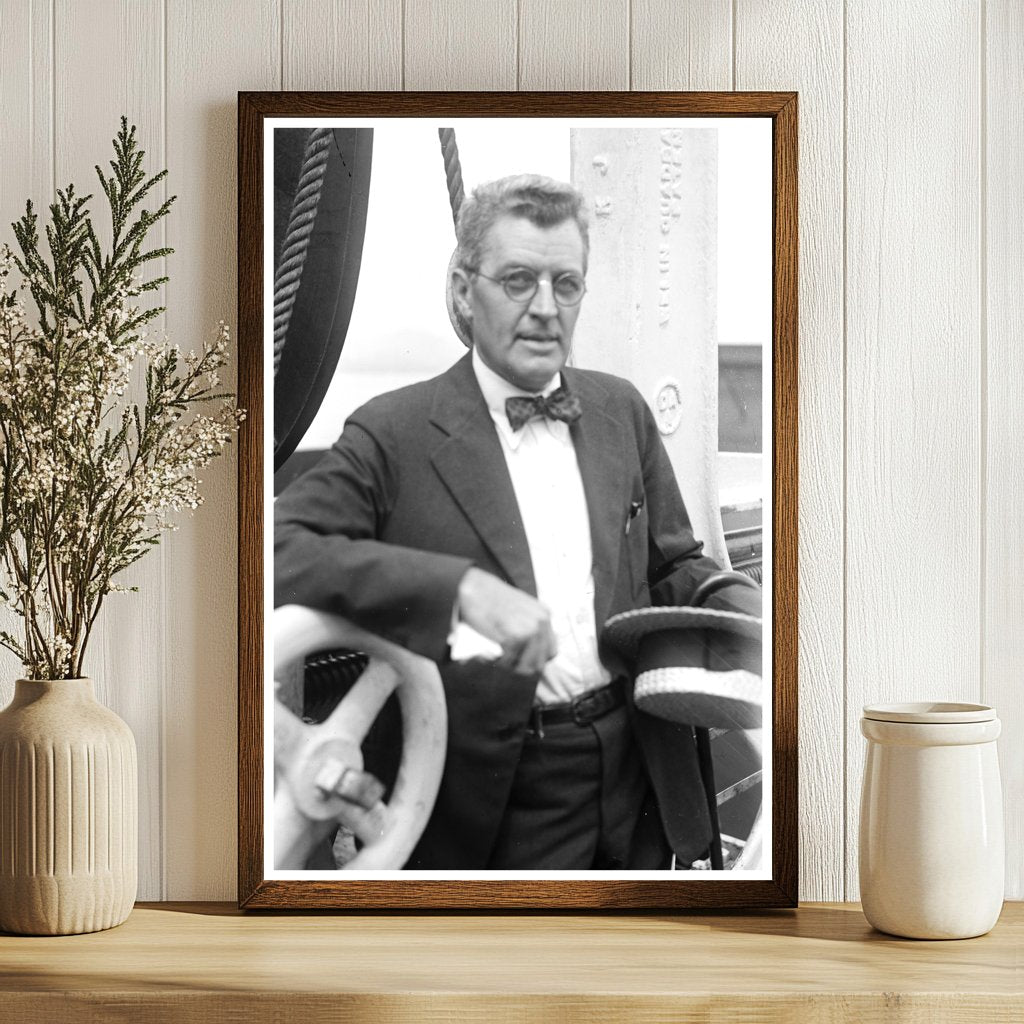 1920s Vintage Portrait of an Early 20th-Century Innovator