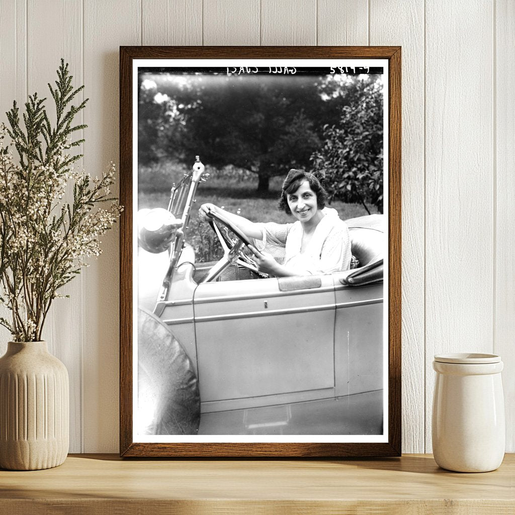 Vintage Portrait of a 1920s Opera Soprano