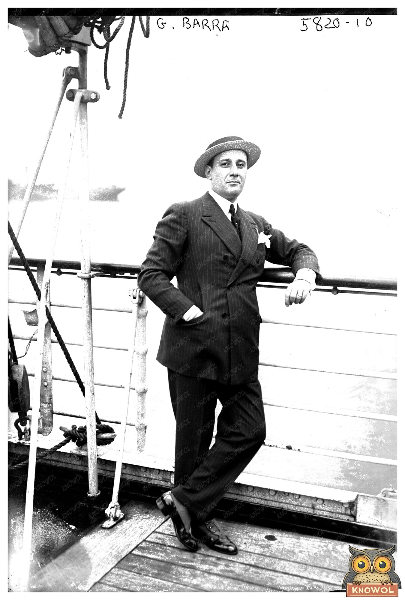 1920s Era Opera Singer Captivates Audience