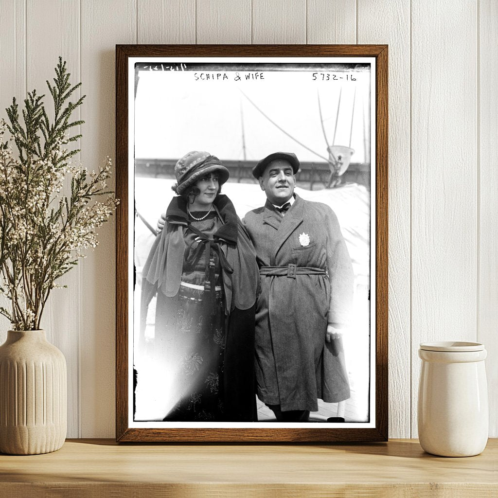 Elegant Portrait of Italian Tenor Enrico Schipa & Wife