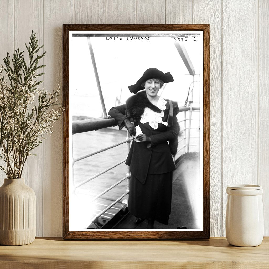 1920s Iconic Portrait of a Trailblazing Woman