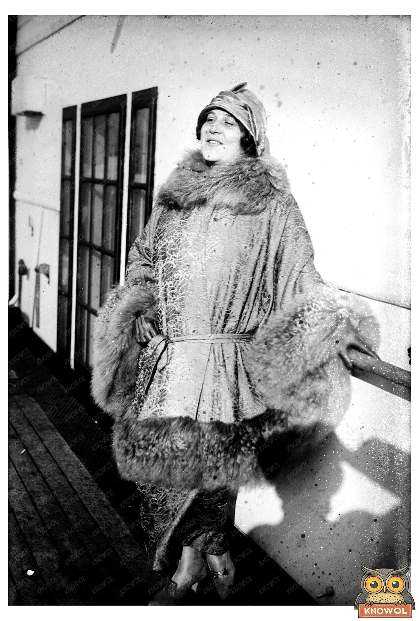 1922 Artistic Renaissance: Evocative Onegin Portrait