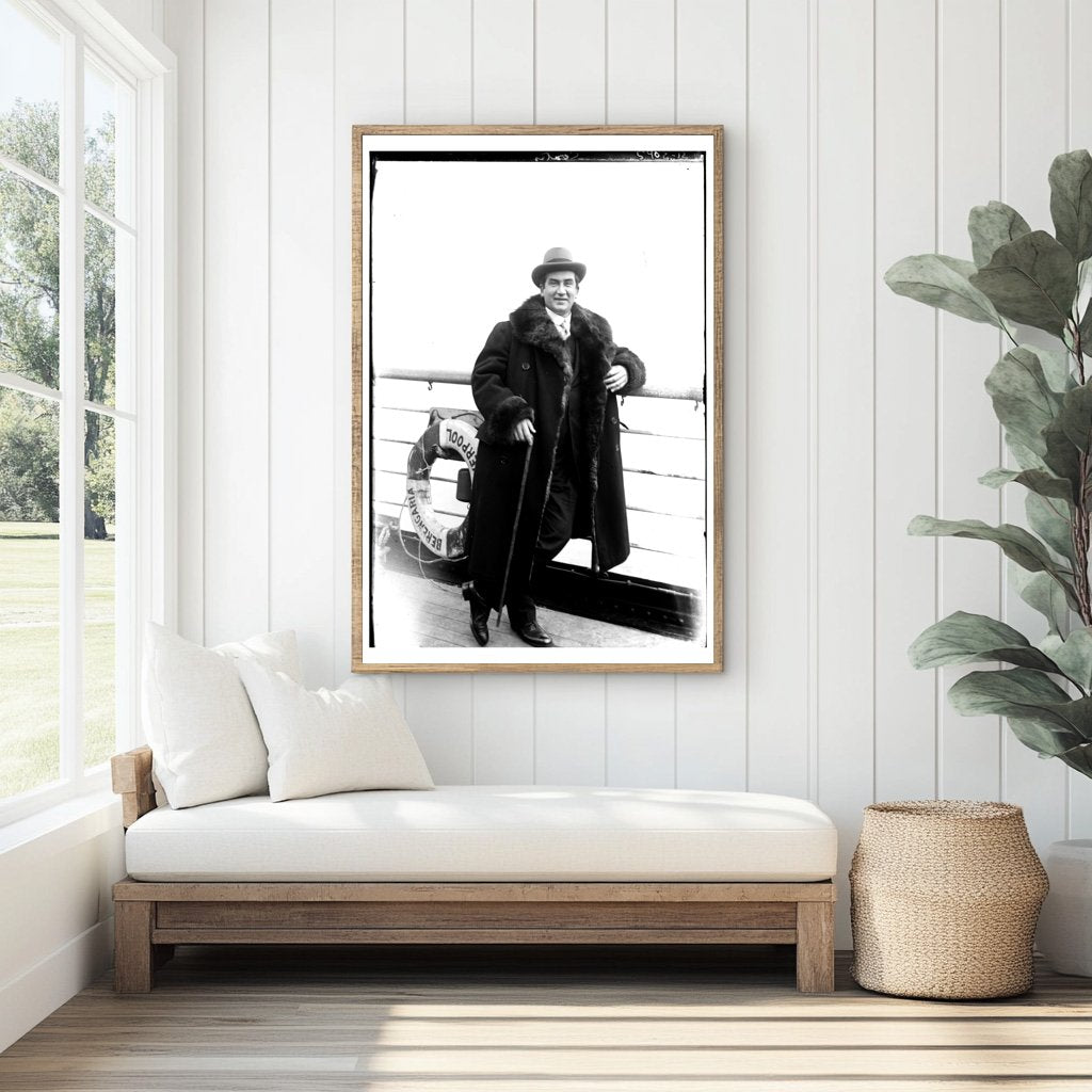 1920 Street Scene: Daily Life in a Changing America