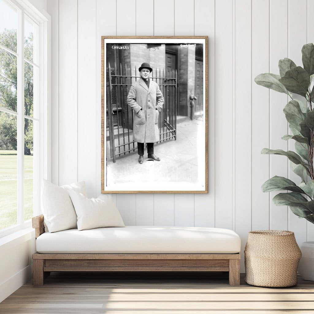 1920s Urban Life: A Glimpse into Chalmers Street