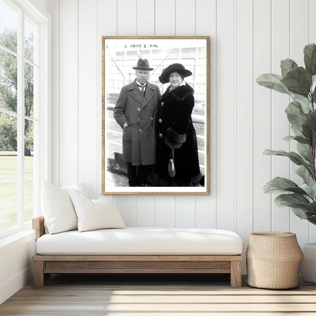 1920s Vintage Portrait of a Stylish Couple