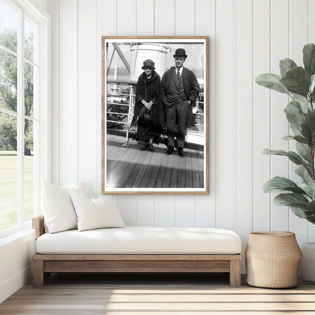 1920s Vintage Portrait of a Charming Couple