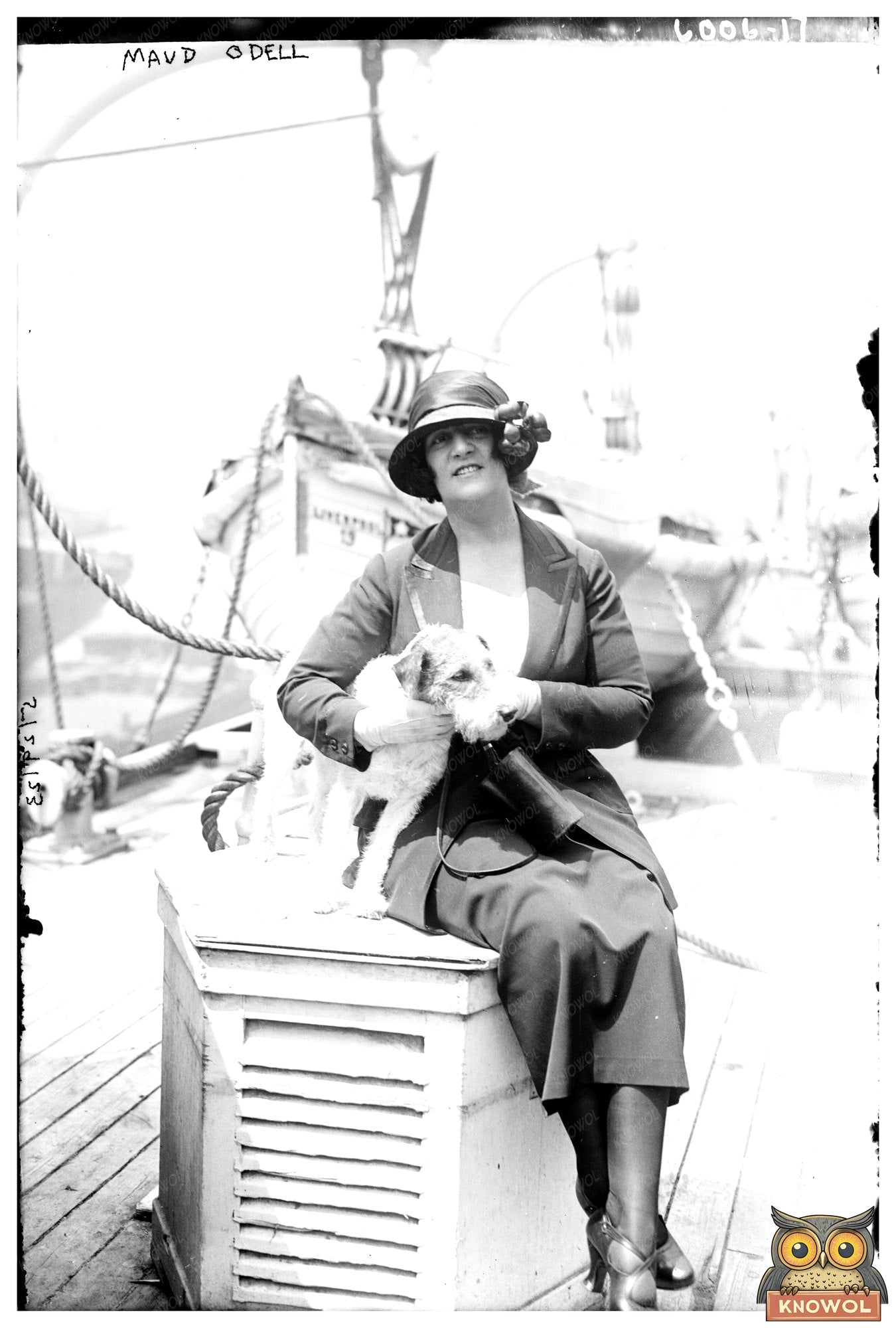 1920s Portrait of Maud Odell: Timeless Elegance