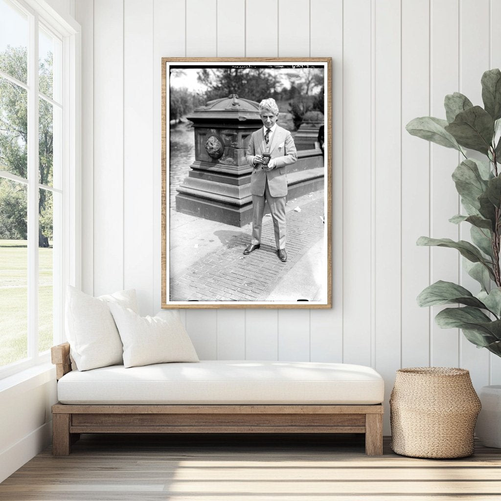 1920s Urban Life: The Essence of Goldman