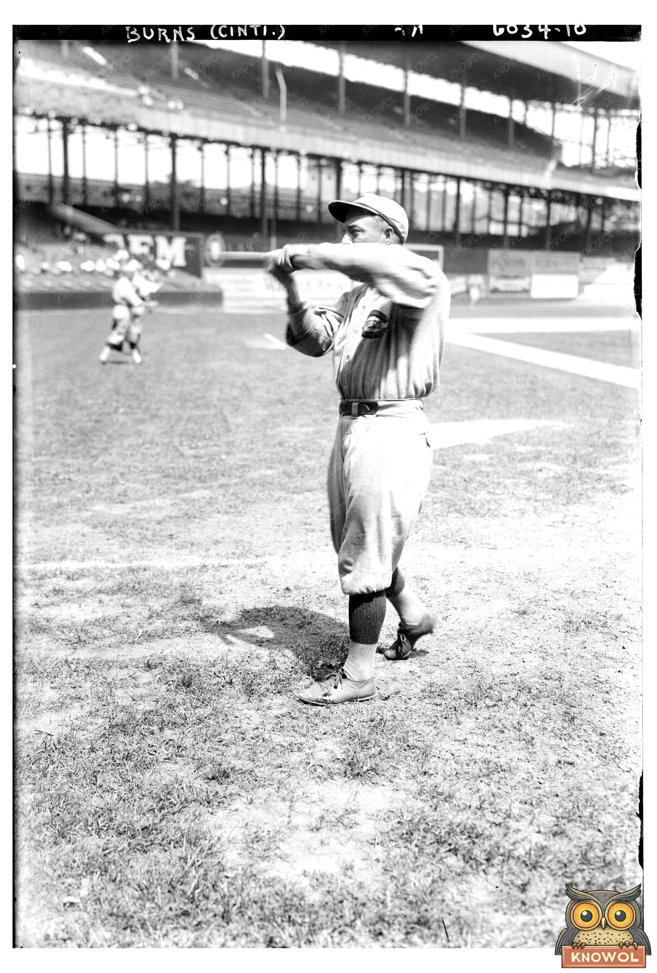 1923 Cincinnati Reds Star in Action: Vintage Baseball Photo