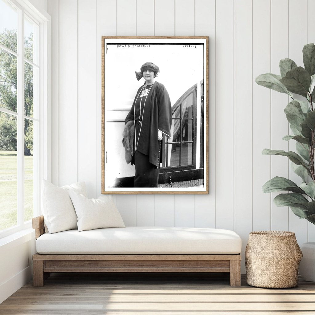 1920s Elegance: Mrs. A.B. Spreckels in Glamorous Portrait