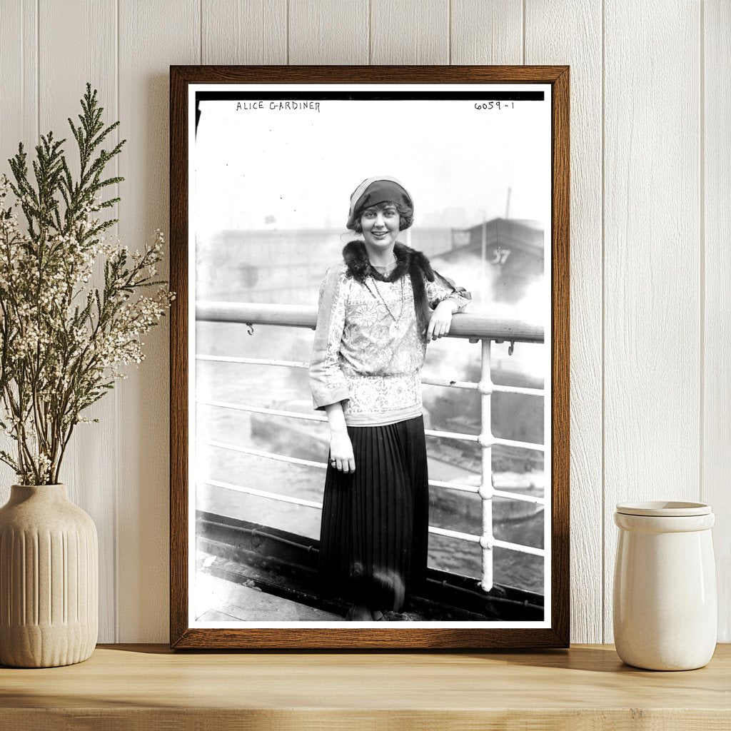 1920s Portrait of a Young Woman in Vintage Attire