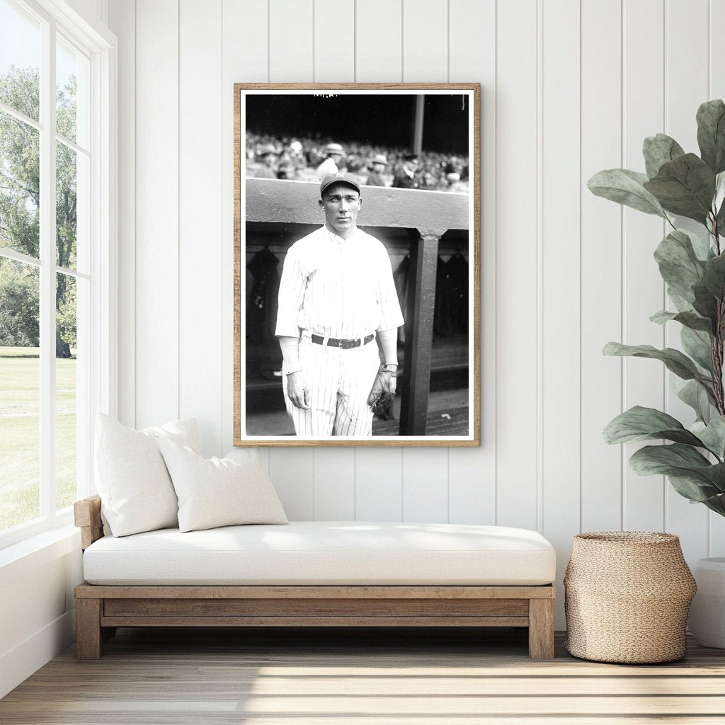 1925 Baseball Icon: Ben Paschal in Action