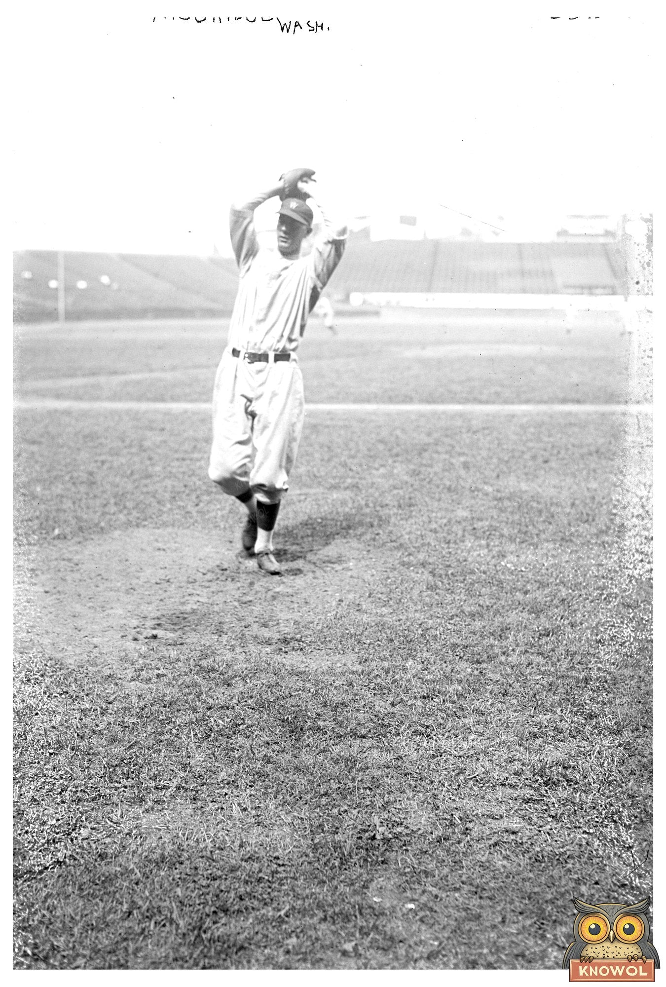 1925 Vintage Baseball Pitcher from Washington, AL