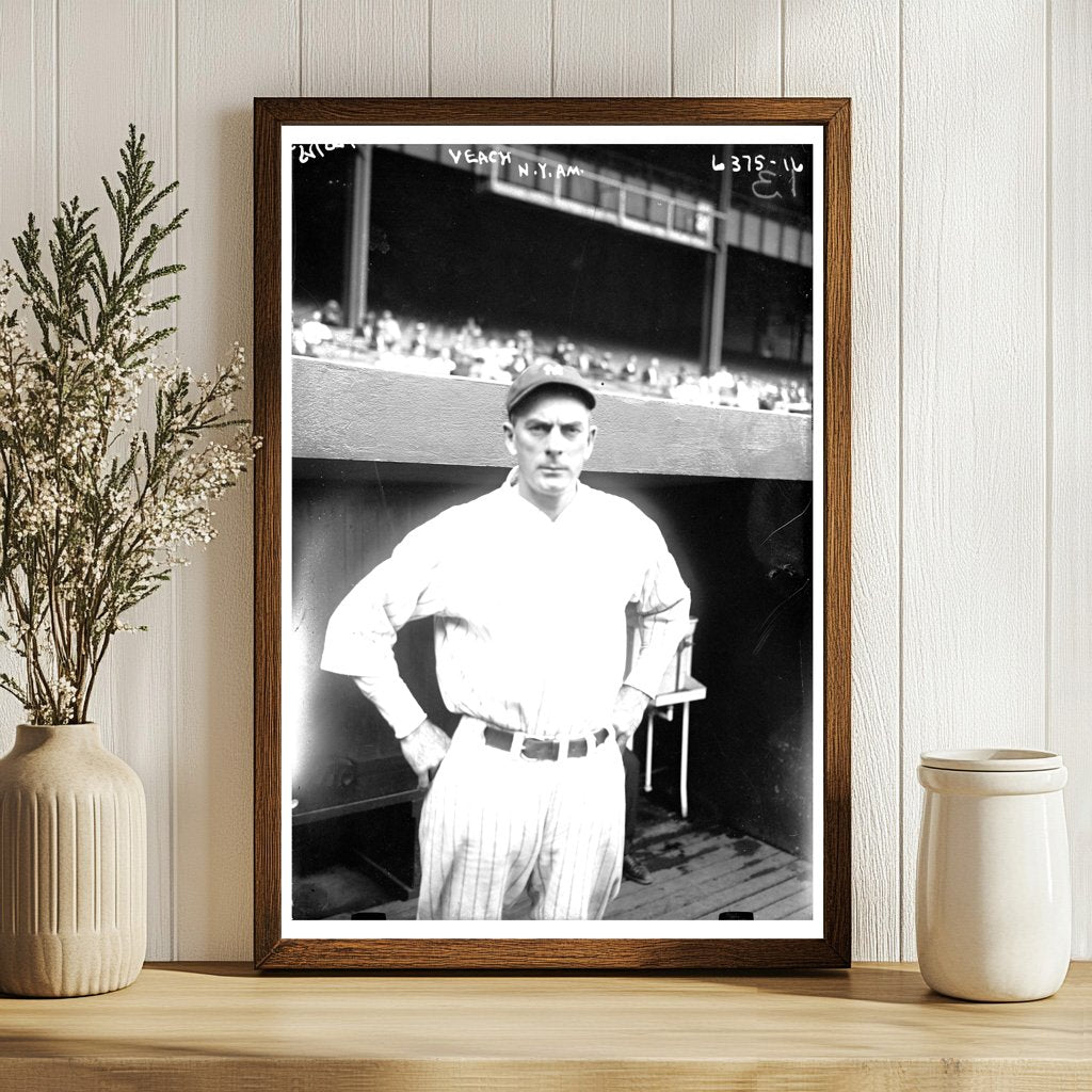 1925 New York Baseball Star Bobby Veach in Action