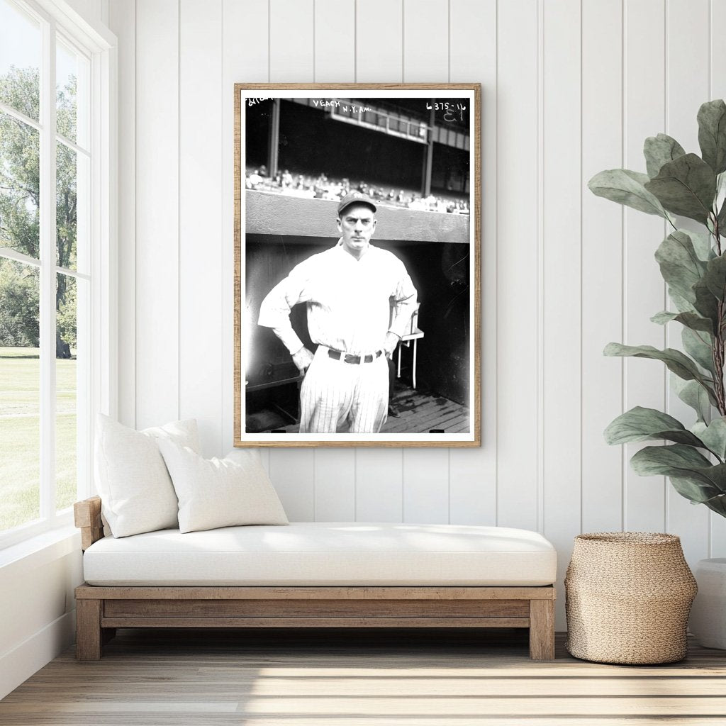 1925 New York Baseball Star Bobby Veach in Action